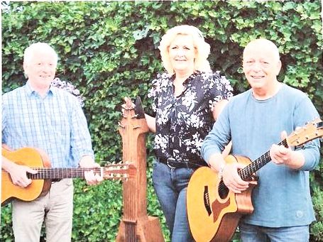 Muziek trio "Trioli :